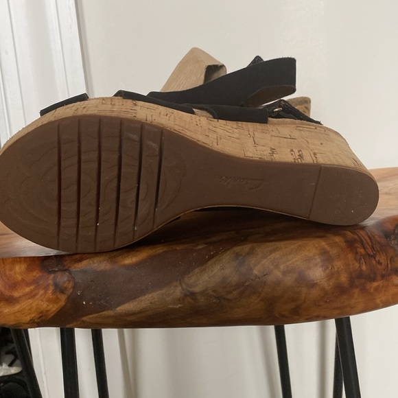Clarks Artisan Black Suede Sandals Cork Wedge - Picture 6 of 9